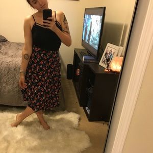 Hollister Midi Length, flowy & floral skirt
